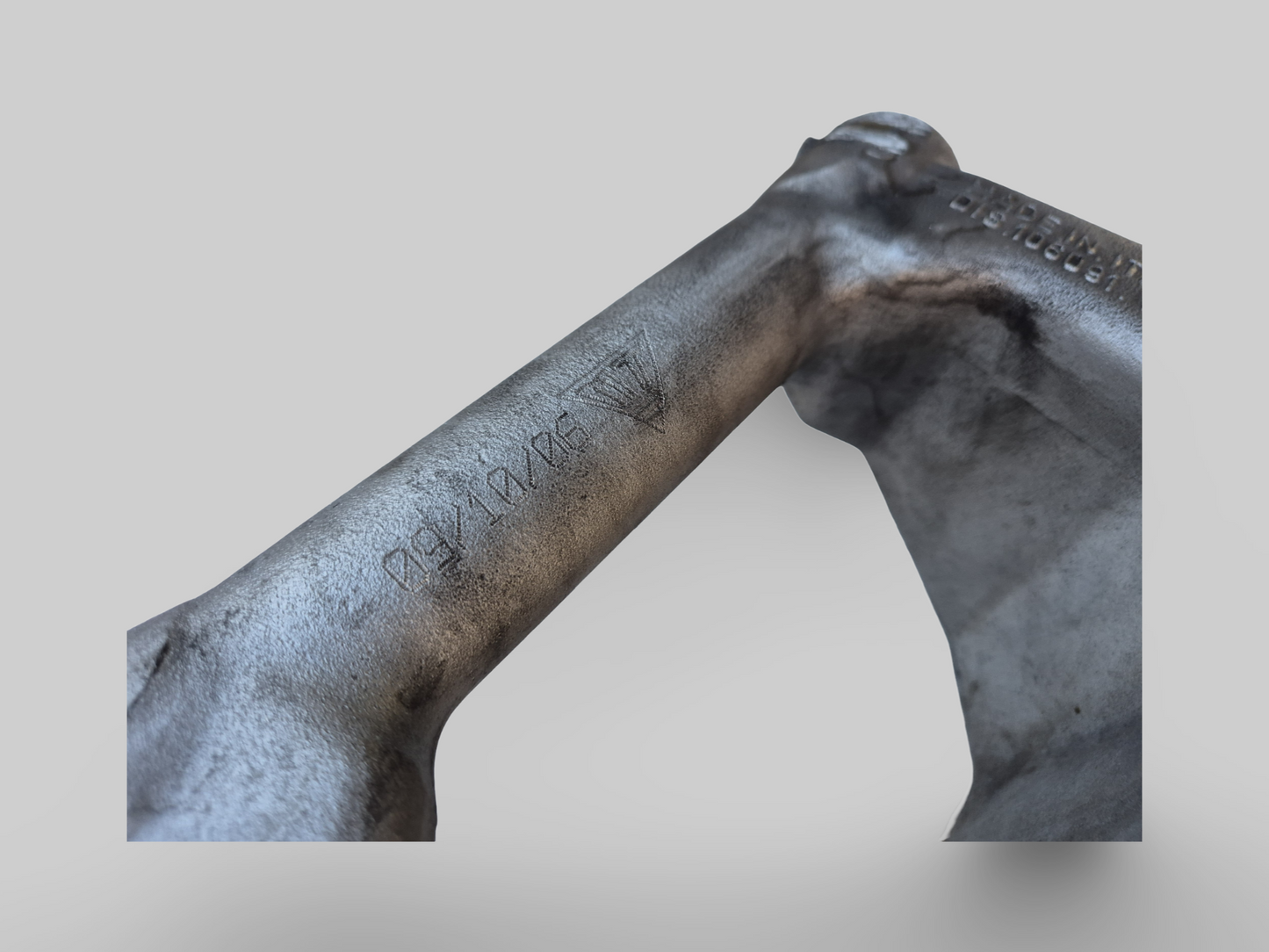 SWINGARM AP8146295 Aprilia RSV Mille 1998-2003 / Tuono 2002-2005