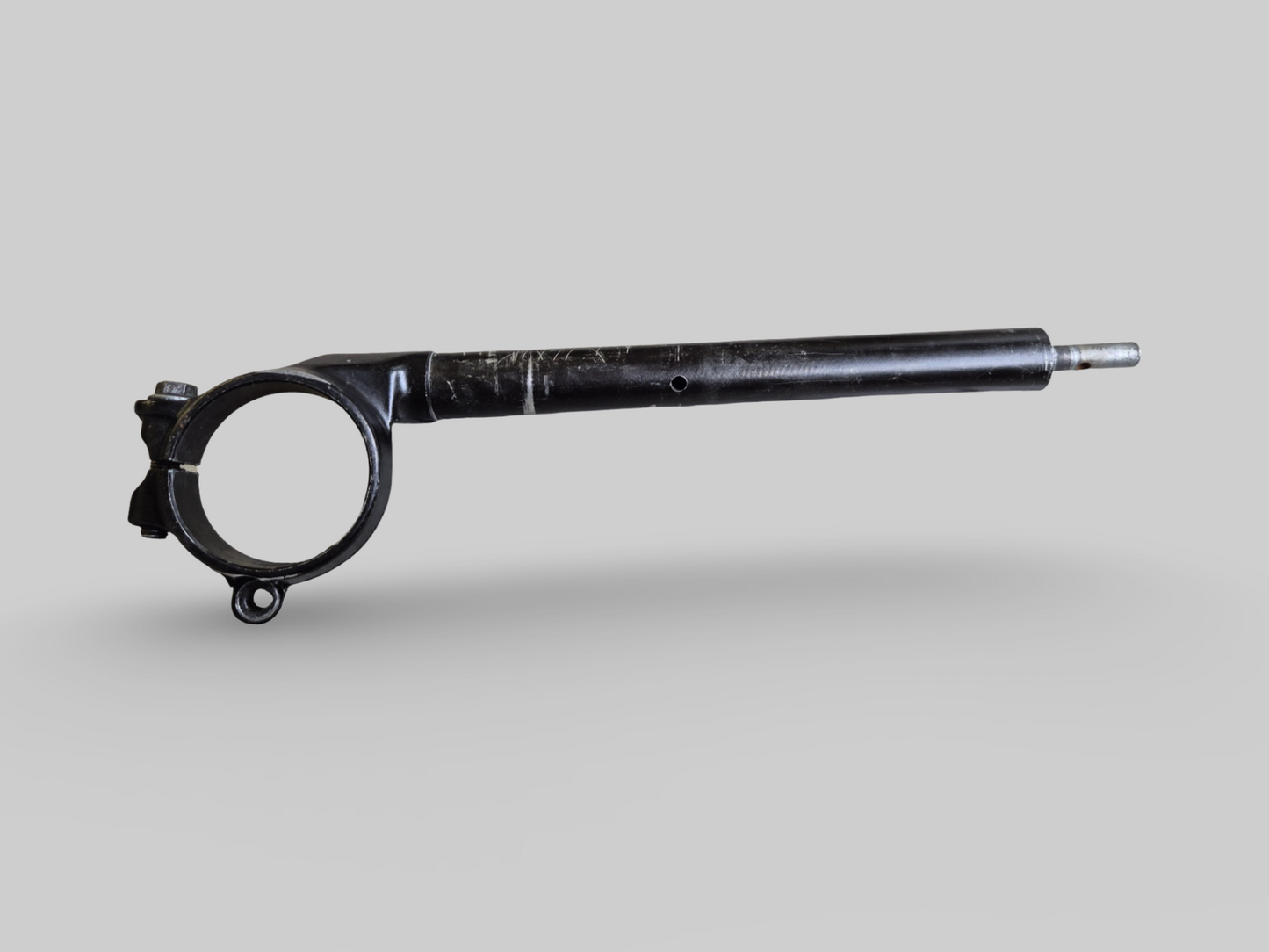 RECHTERKANT 54 mm STUURCLIP-ON AP8118592 Aprilia RSV Mille 98-03