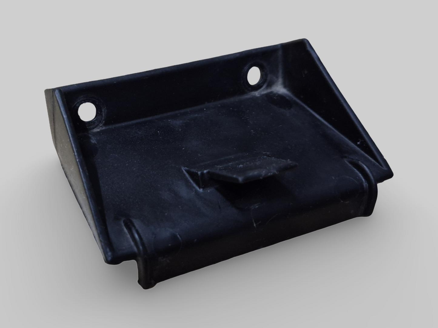 BATTERY FIXING PLATE CLAMP DIS106209 AP8134788 Aprilia RSV1000R 04-10 / Tuono 1000R 06-10