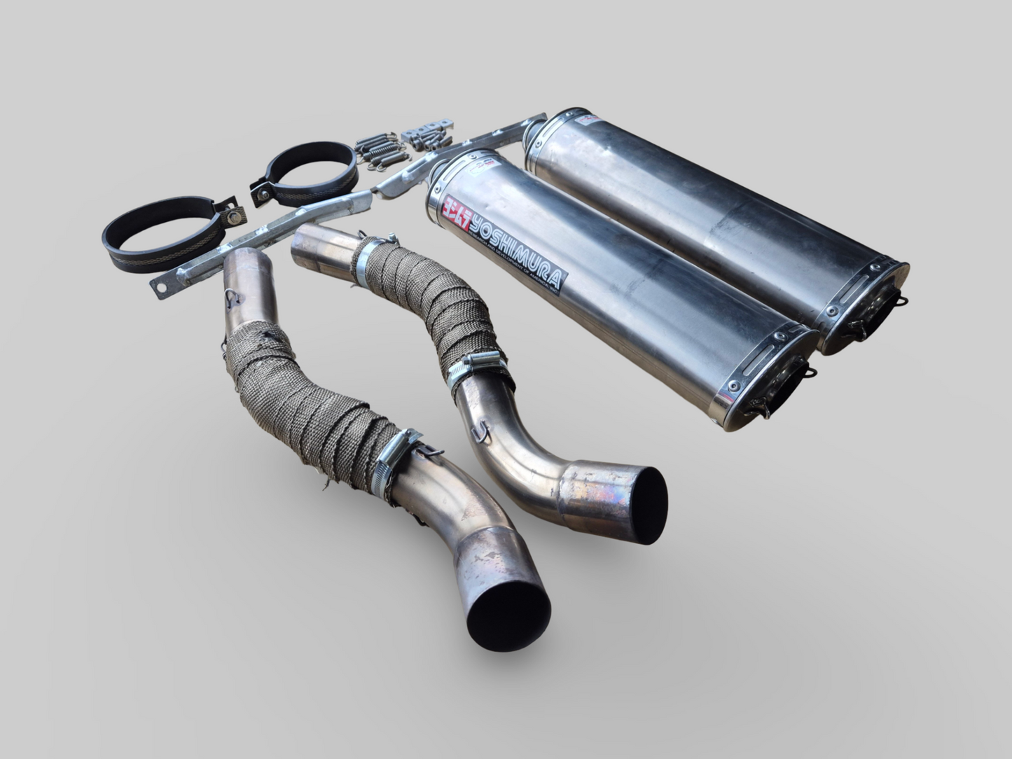 YOSHIMURA HIGH-MOUNT EXHAUST SLIP-ON DUAL SET Aprilia RSV1000R 04-09 / RSV TUONO 1000R 06-09