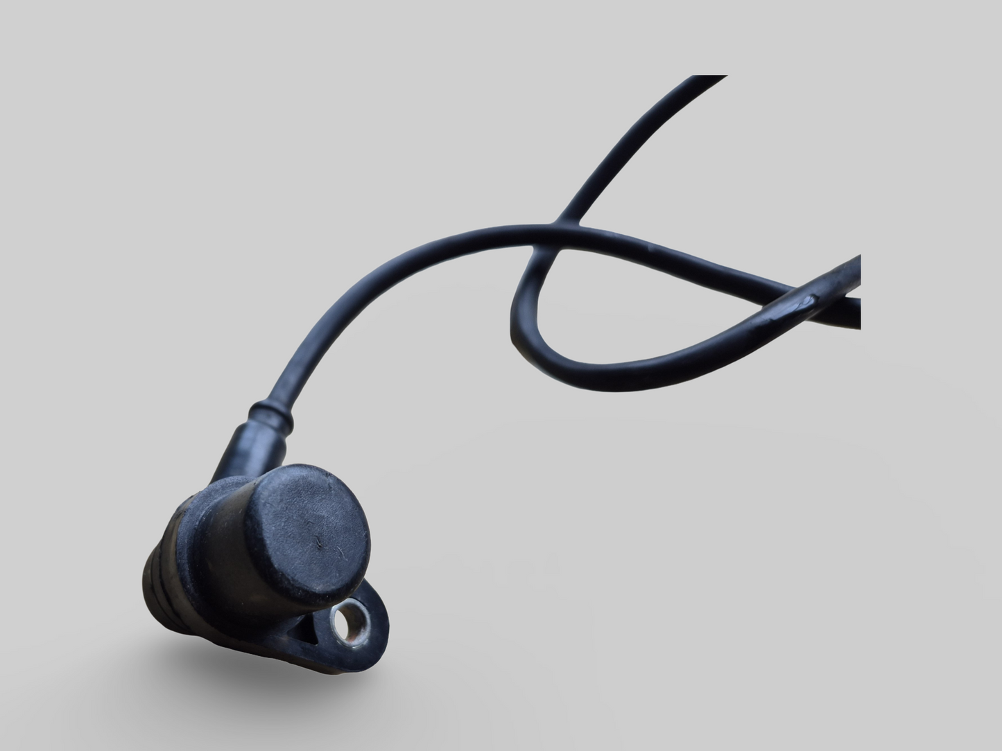 SPEED SENSOR AP8124528 Aprilia RSV 98-03 / SL Falco / RSV4 09-10 / RSV 04-10