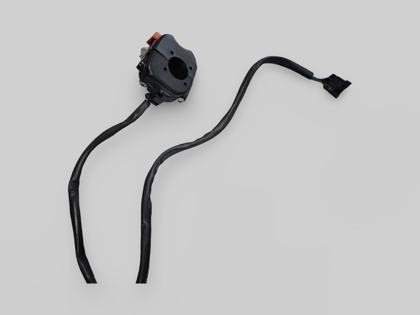 RIGHT-HAND SIDE HANDLEBAR KILLSWITCH AP8118580 Aprilia RSV Mille 01-03 / Tuono 02-05