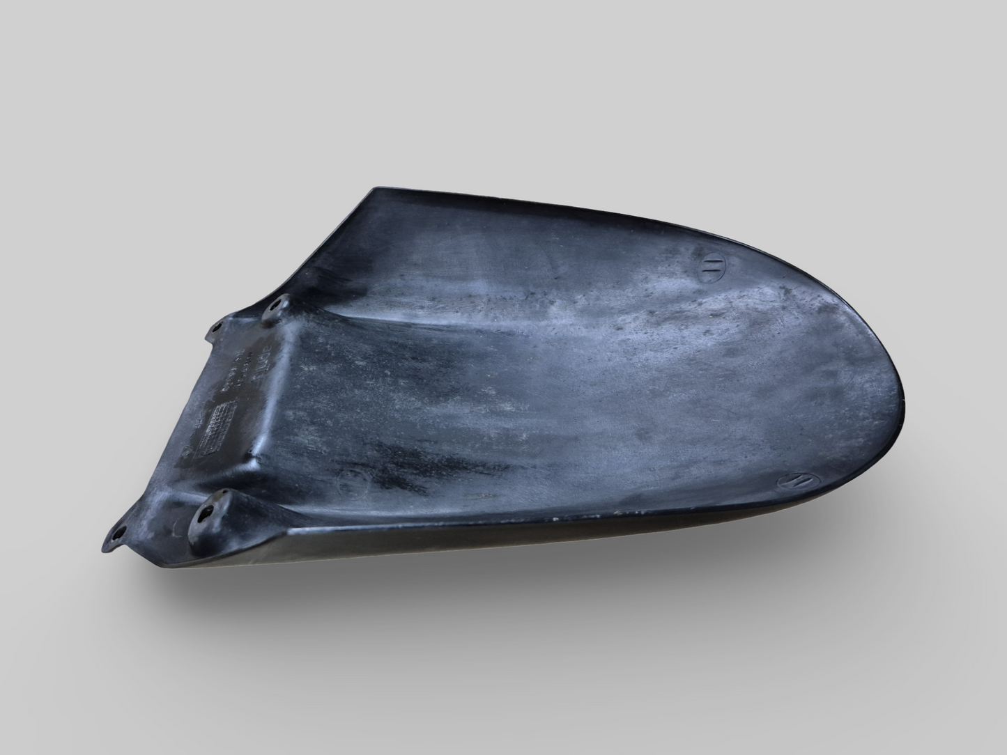 Garde-boue arrière AP8156165 Aprilia RSV1000R 04-10 / Tuono 1000R 06-10