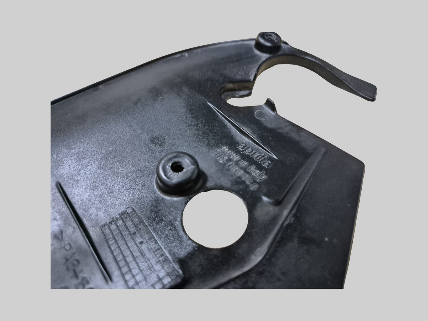 CARÉNAGE DE CADRE GAUCHE AP8178780 Aprilia RSV Tuono 1000R 06-10