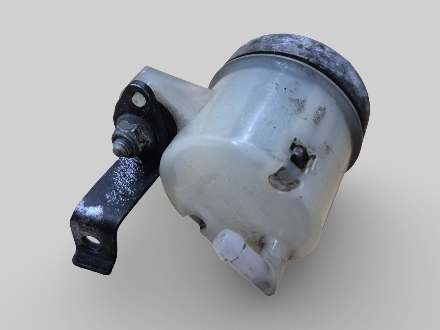 BRAKE FLUID RESERVOIR AP8113499 Aprilia RSV Mille 98-03 / Tuono 02-05