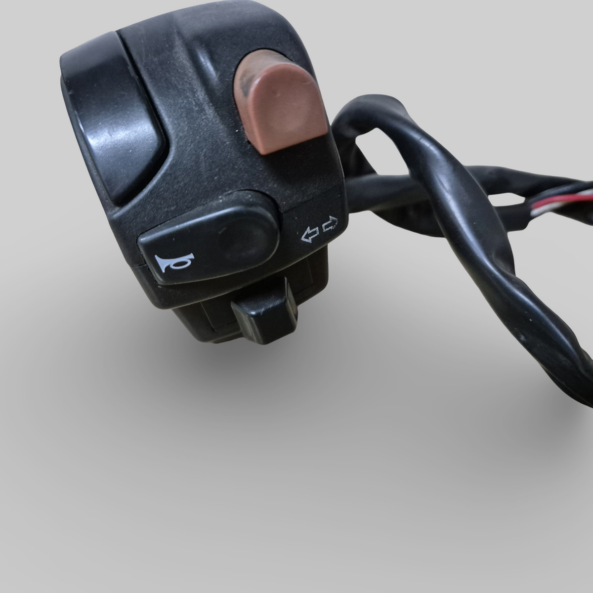 LEFT-HAND SIDE HANDLEBAR LIGHT SWITCH AP8127524 Aprilia RSV Mille 98-03 / Tuono 02-05
