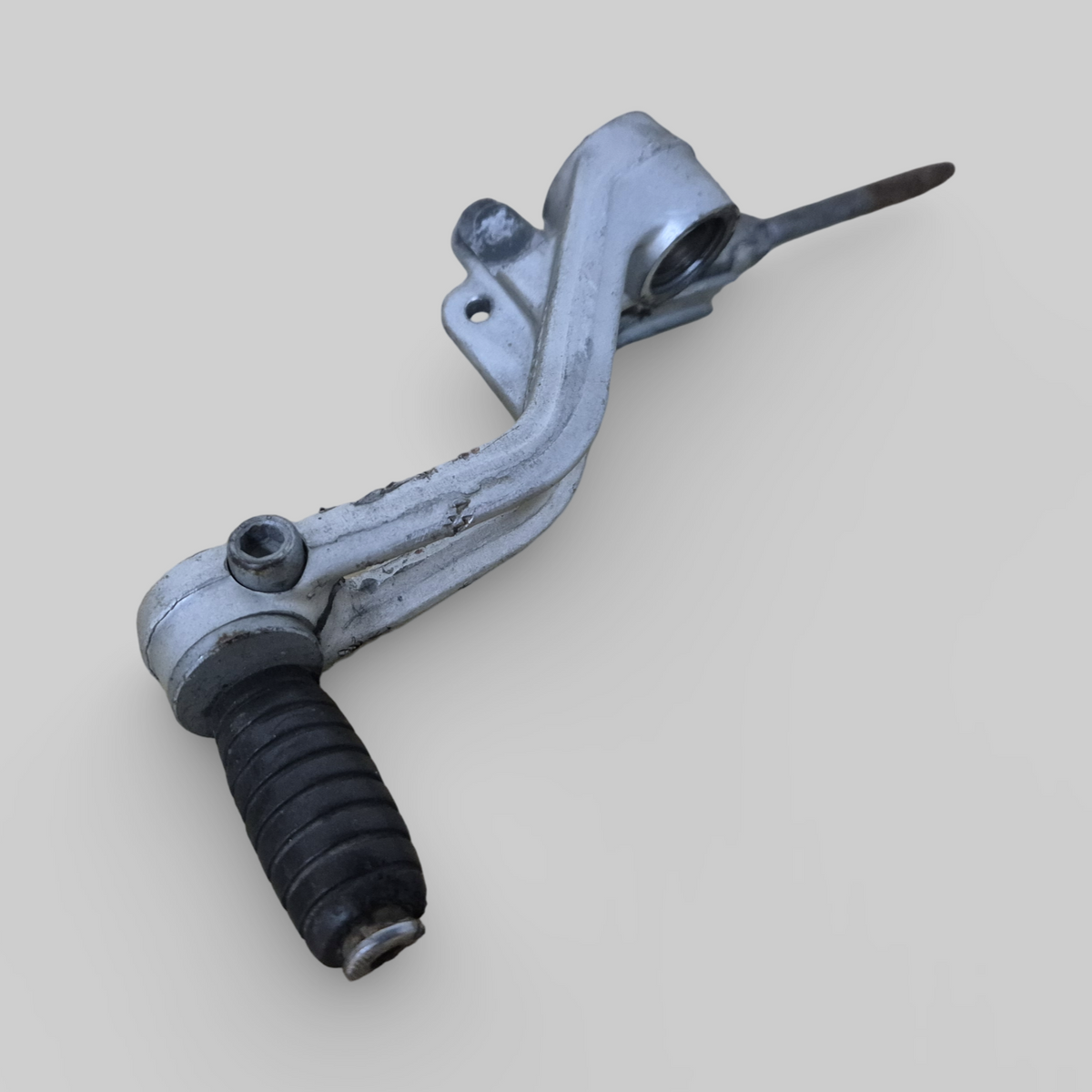 REAR BRAKE PEDAL LEVER AP8135925 Aprilia RSV Mille 98-03 / Tuono 02-05