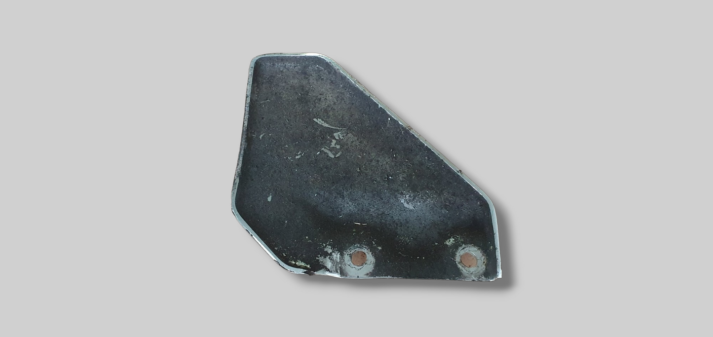 LEFT-HAND SIDE TRIANGLE HEELPLATE AP8146301 Aprilia RSV Mille 1998-2003