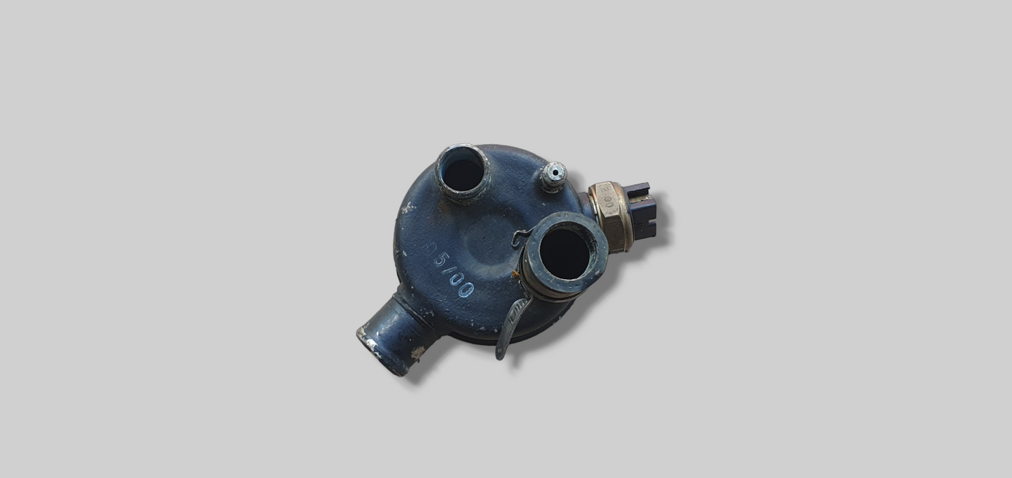 DRIEWEG SPRUITSTUKRADIATOR AP8102677 Aprilia RSV Mille 98-03 / Tuono 02-05