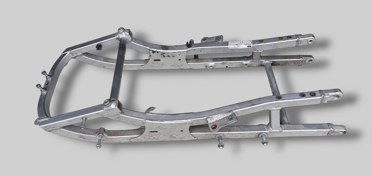 ZADELSTEUN ACHTER SUBFRAME AP8146457 Aprilia RSV Mille 98-03 / Tuono 02-05
