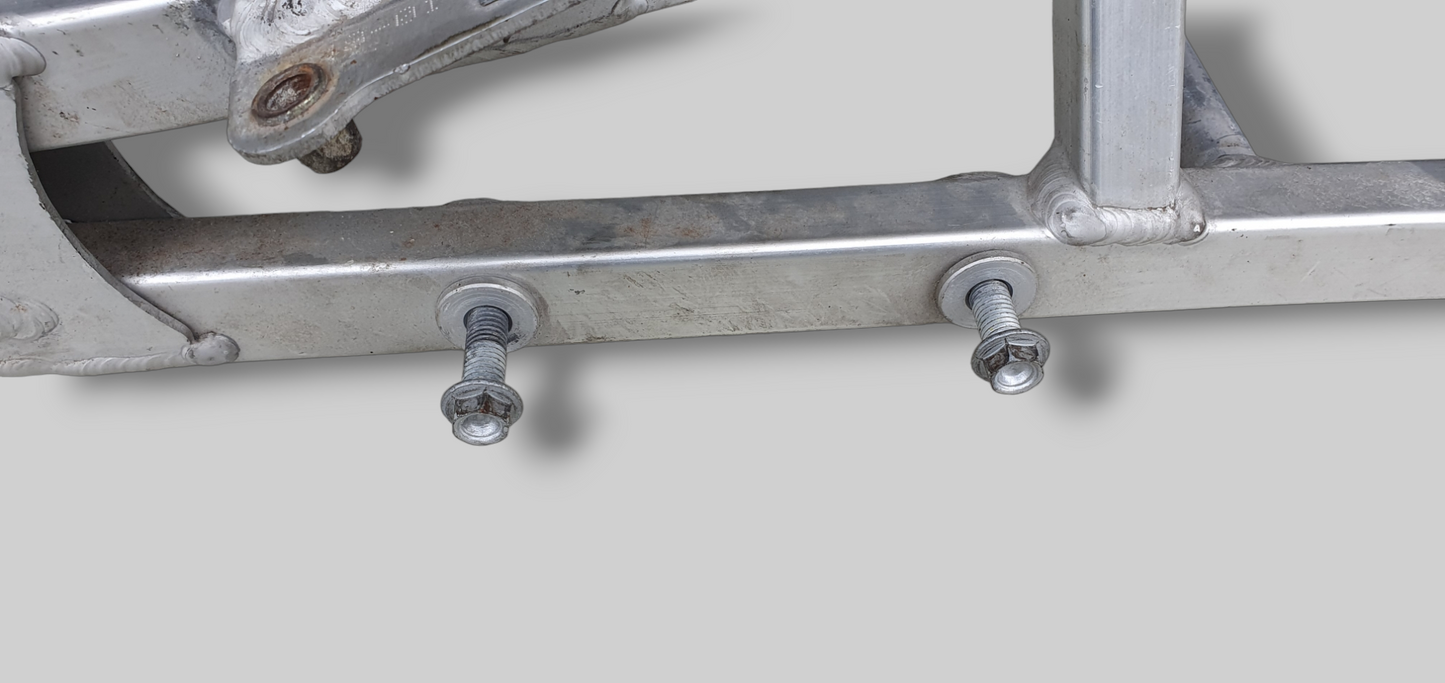 ZADELSTEUN ACHTER SUBFRAME AP8146457 Aprilia RSV Mille 98-03 / Tuono 02-05