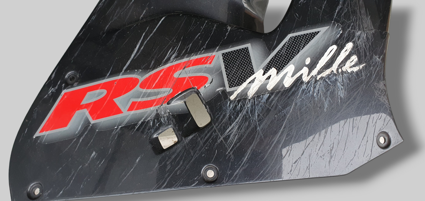 GRIJZE KUIP RECHTER AP8139410 Aprilia RSV Mille 98-03