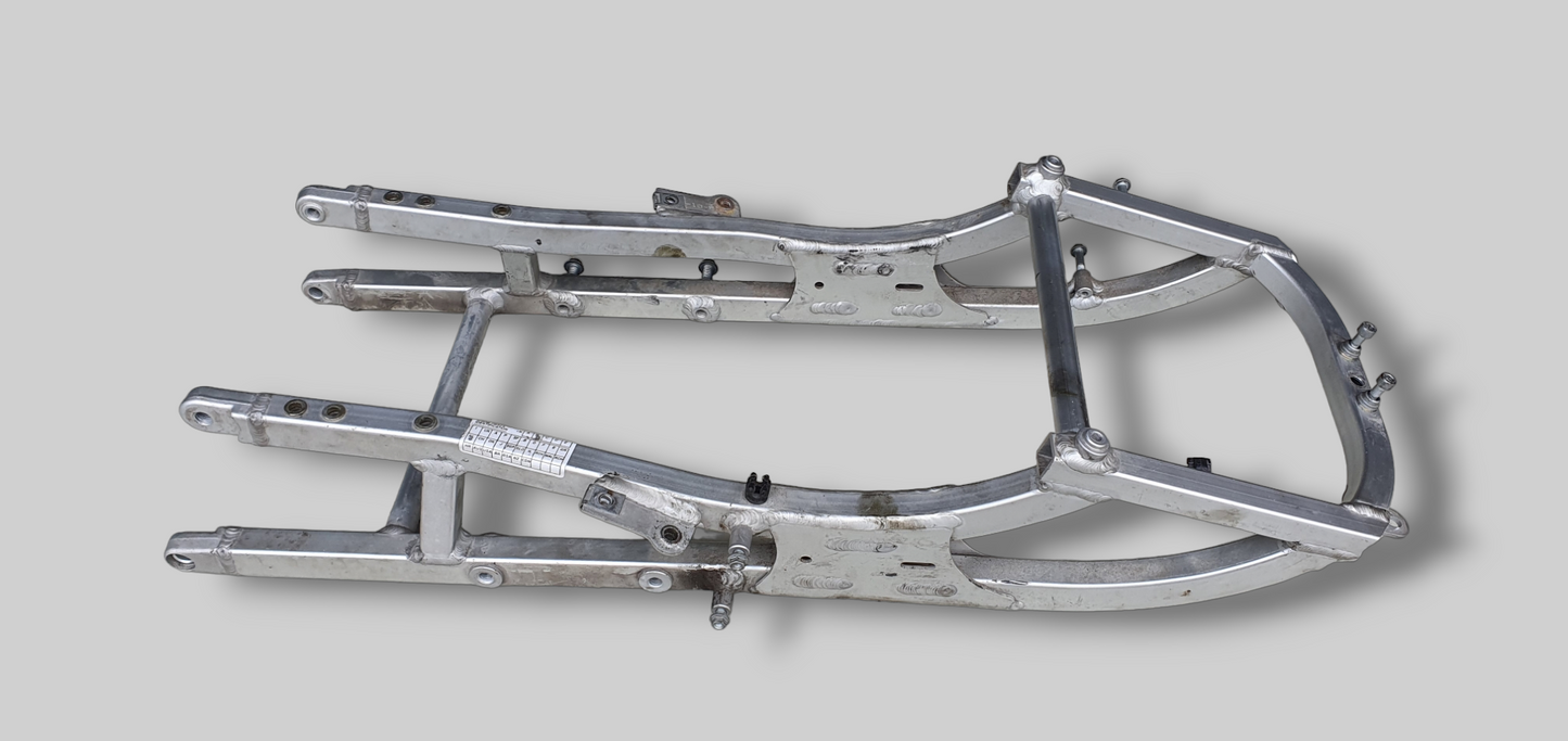 ZADELSTEUN ACHTER SUBFRAME AP8146457 Aprilia RSV Mille 98-03 / Tuono 02-05