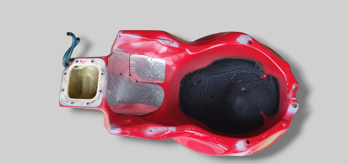 BRANDSTOFTANK WARM ROOD TUONO AP8168218 Aprilia RSV Mille 01-03 / Tuono 02-05