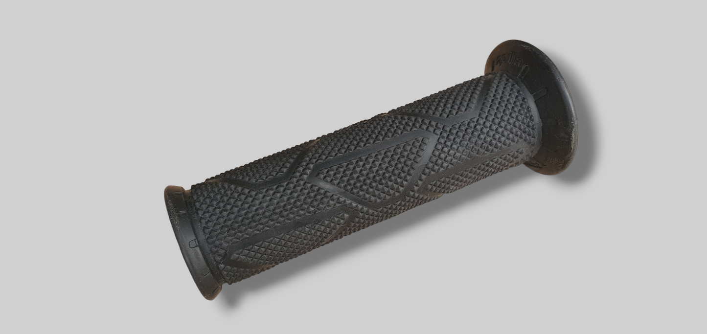 LINKER STUURGREEP AP8118501 Aprilia RSV Mille 98-03 / Tuono 02-05