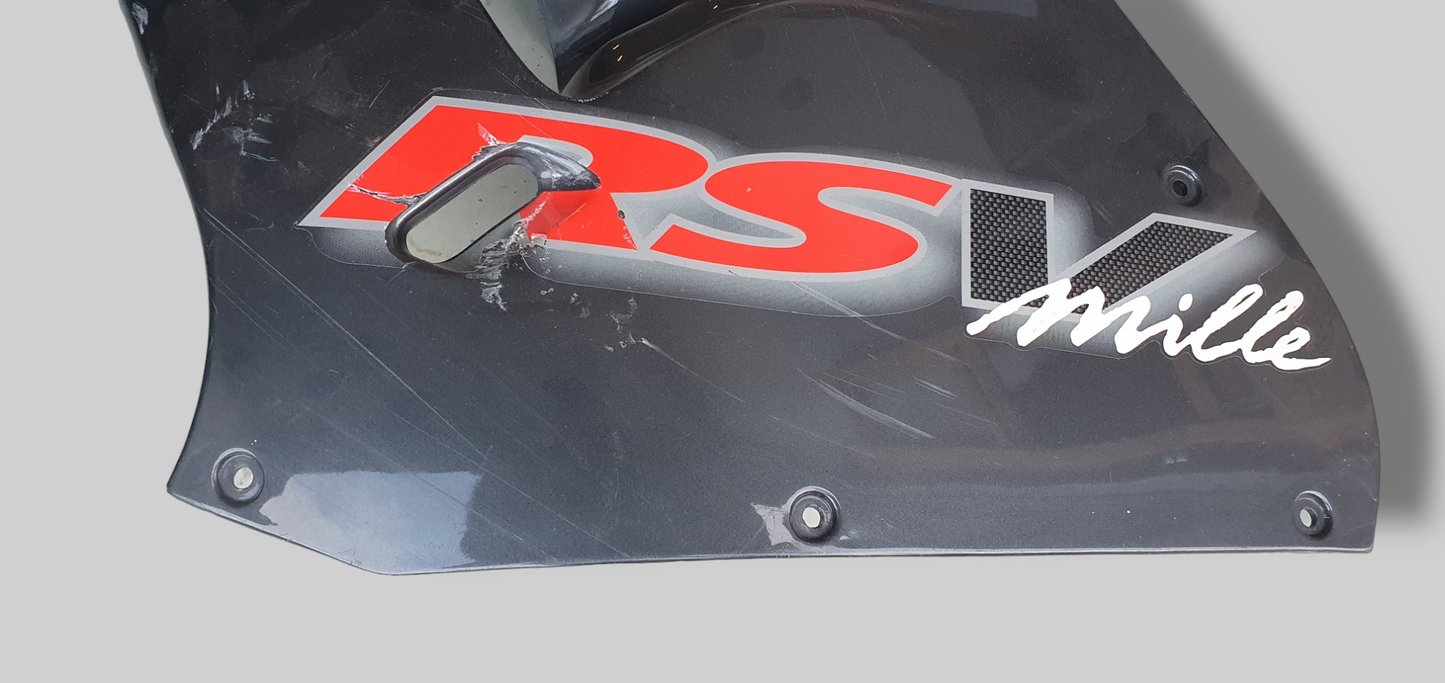 GRIJZE BOVENKUIP LINKERZIJDE AP8139411 Aprilia RSV Mille 98-00