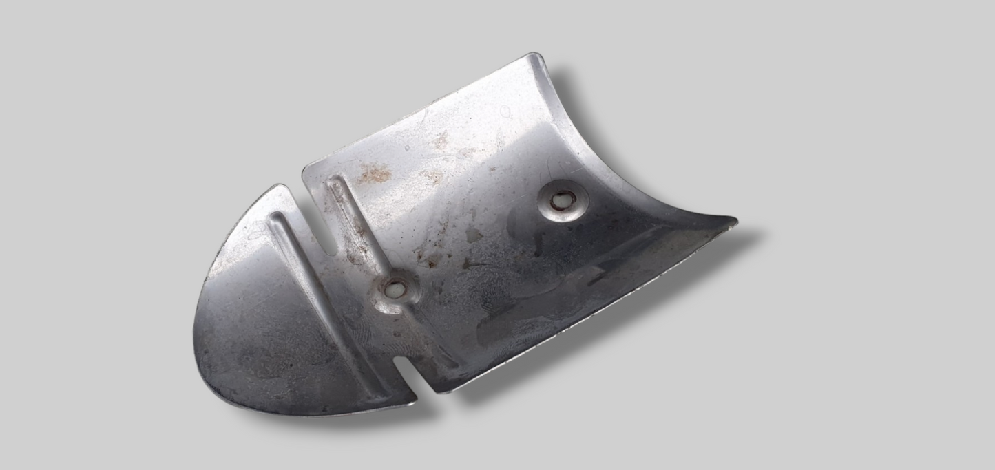 RIGHT-HAND HEAT SHIELD SILENCER PROTECTION AP8127773 Aprilia RSV1000R 04-10 / Tuono 1000R 06-10