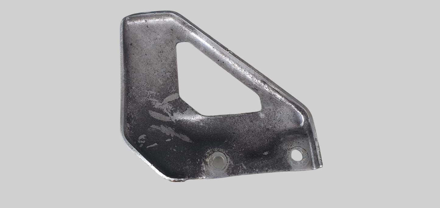 LINKER VOORSTE HIELPLAAT AP8146504 Aprilia RSV1000R 04-10 / Tuono 1000R 06-10
