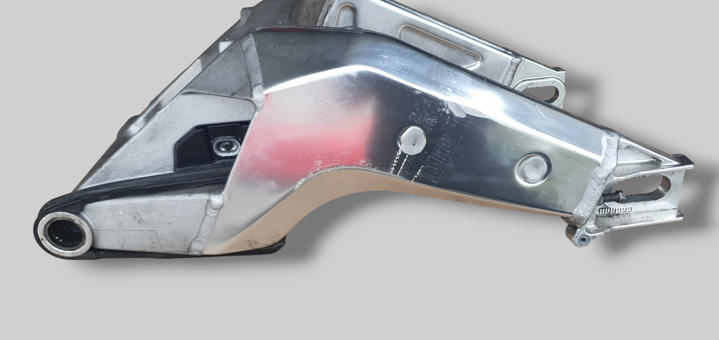 SWINGARM AP8145020 Aprilia RSV1000R 04-10 / Tuono 1000R 06-10