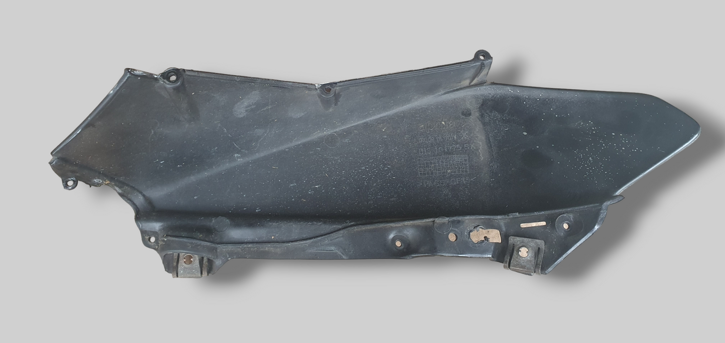 LEFT HAND SIDE OUTER AIR INTAKE DUCT Aprilia RSV Mille 1998-2003