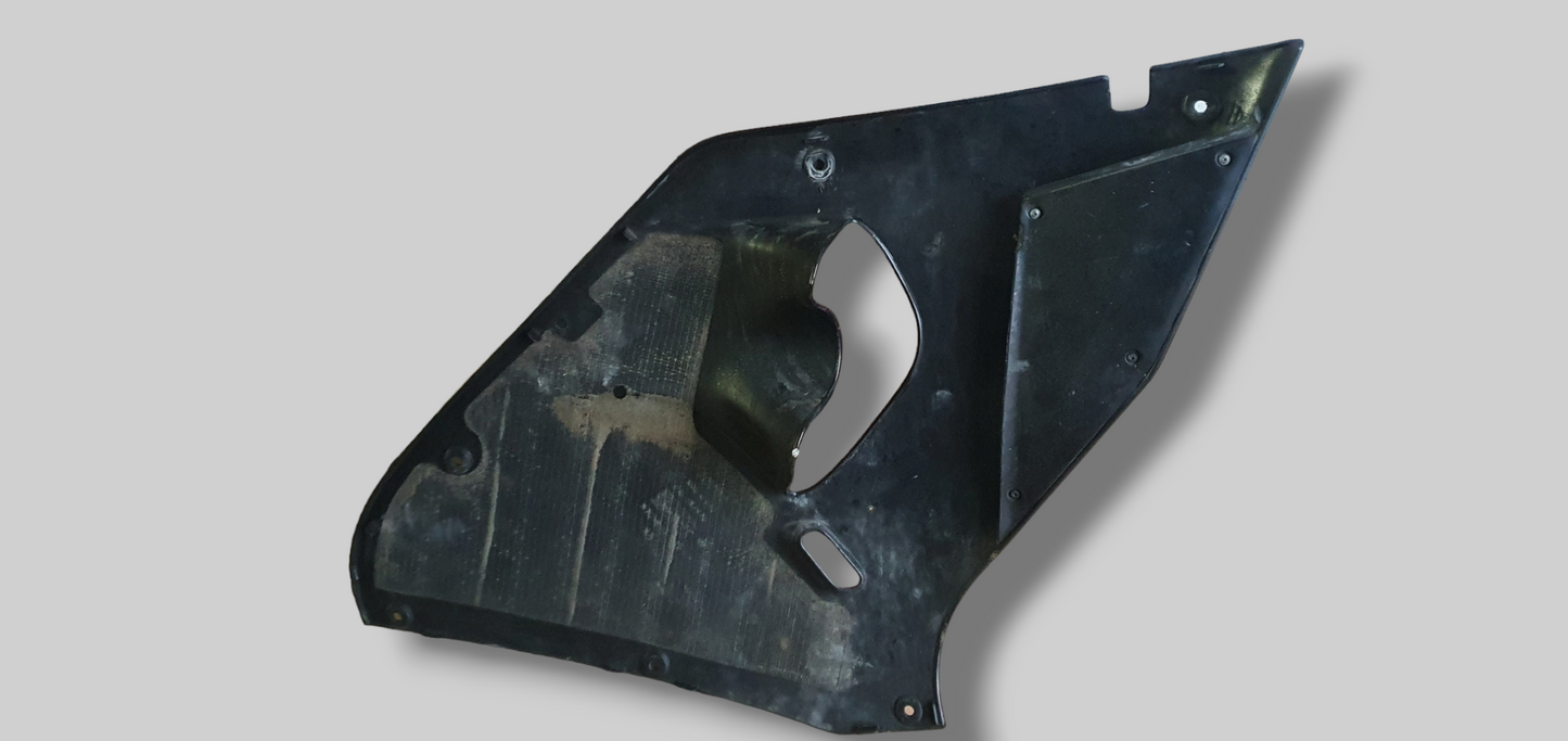LINKERZIJKUIP ZWART AP8148600 Aprilia RSV Mille 98-00