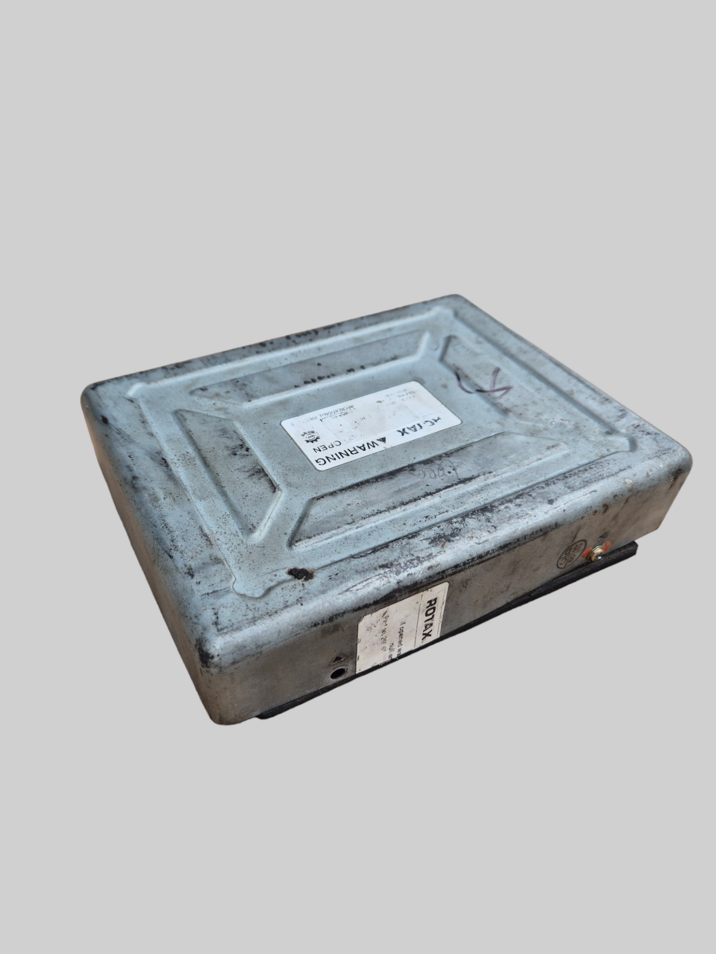 MOTORREGELEENHEID ECU AP0265671 GEEN EPROM Aprilia RSV Mille 98-03 / Tuono 02-05