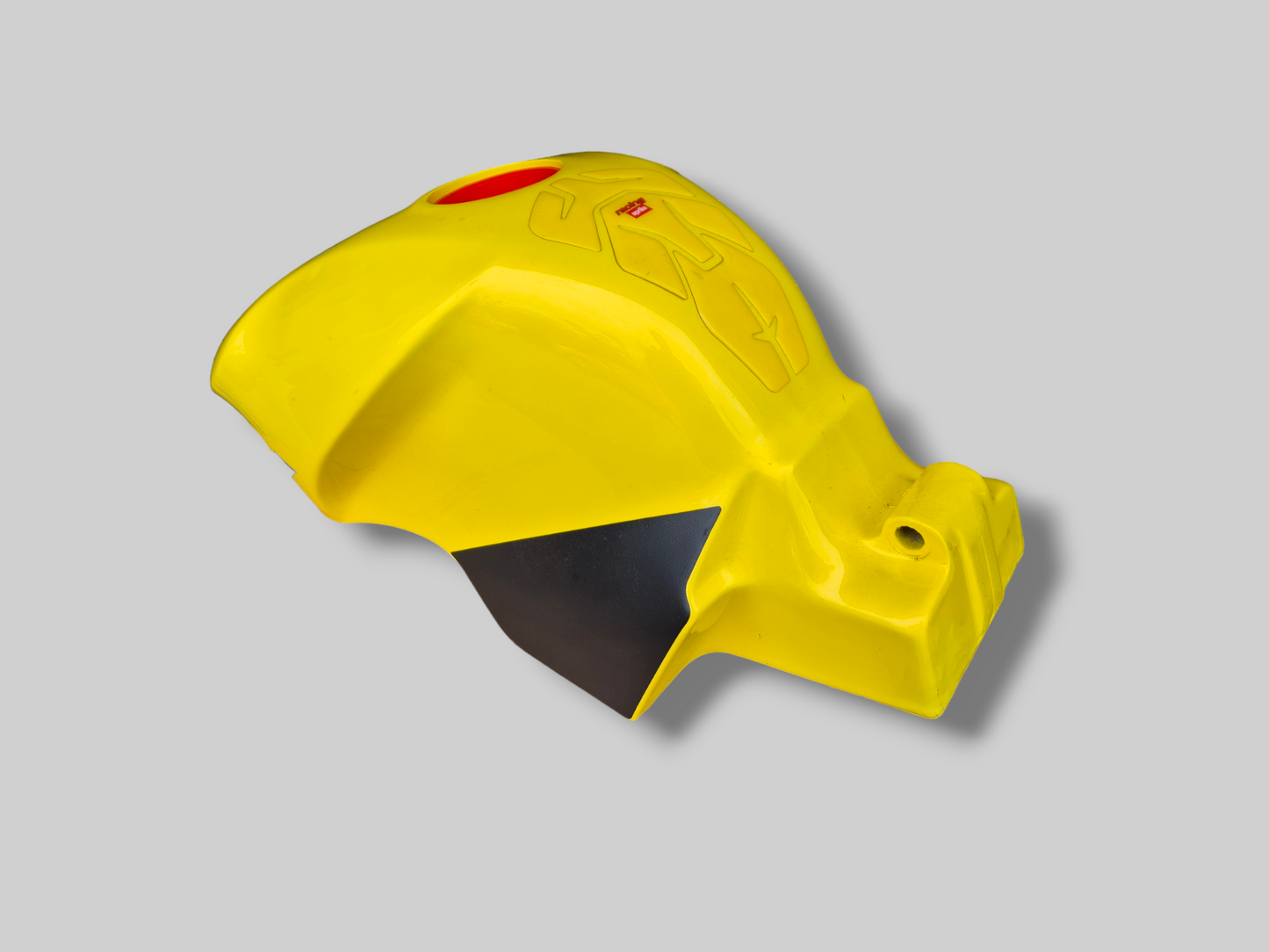 BRANDSTOFTANK WARM ROOD TUONO AP8168218 Aprilia RSV Mille 01-03 / Tuono 02-05