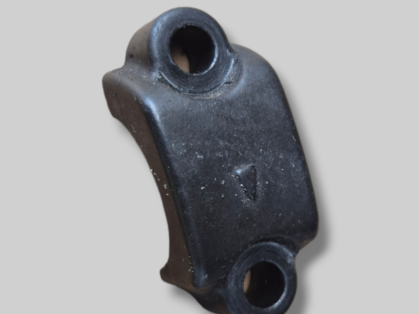 VOORREMPOMP HOOFDCILINDER AP8113969 Aprilia RSV Mille 98-03 / Tuono 02-05