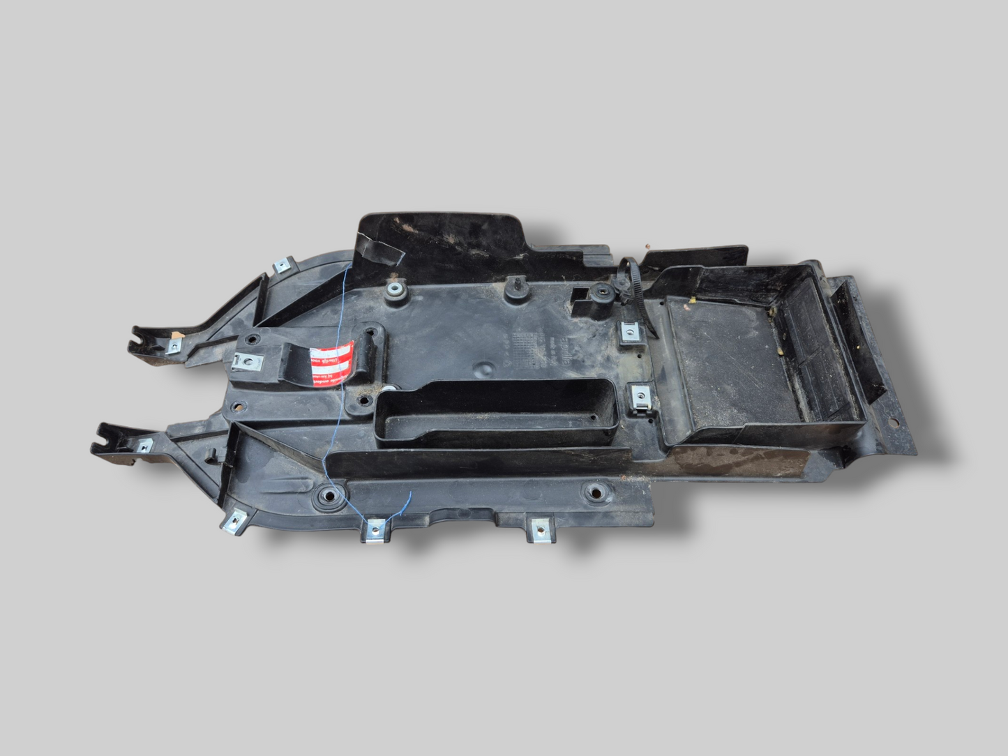 ZADELSTEUN ACHTER SUBFRAME AP8146500 Aprilia RSV1000R 04-10 / Tuono 1000R 06-10
