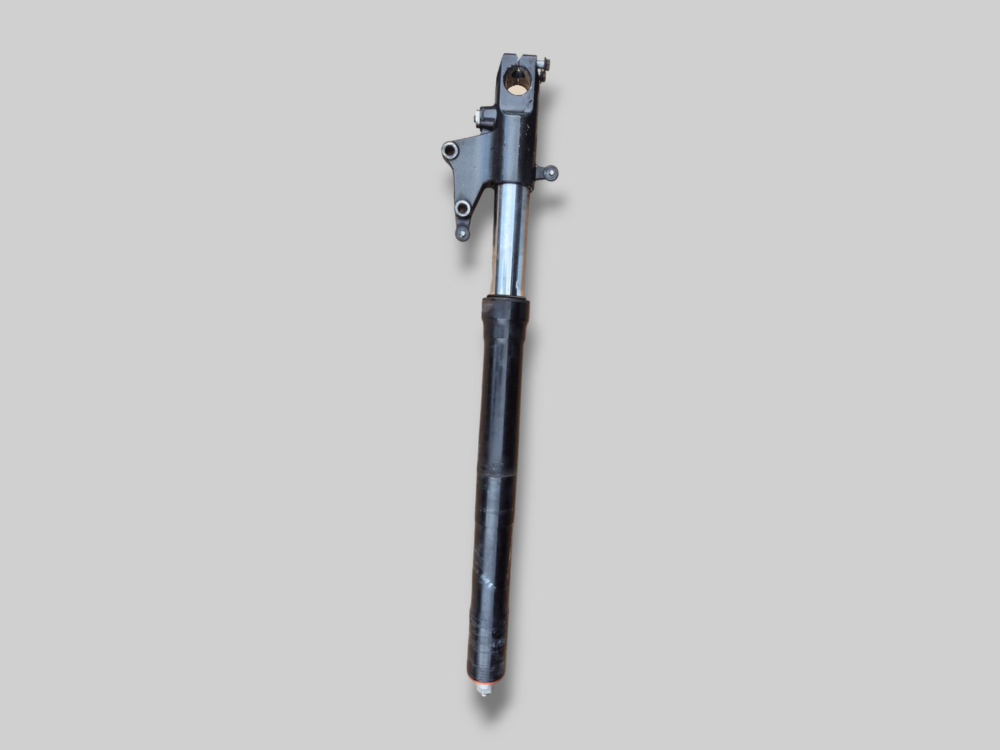 LINKER ZIJVORKPOOT AP8123971 Aprilia RSV Mille 01-03 / Tuono 02-05