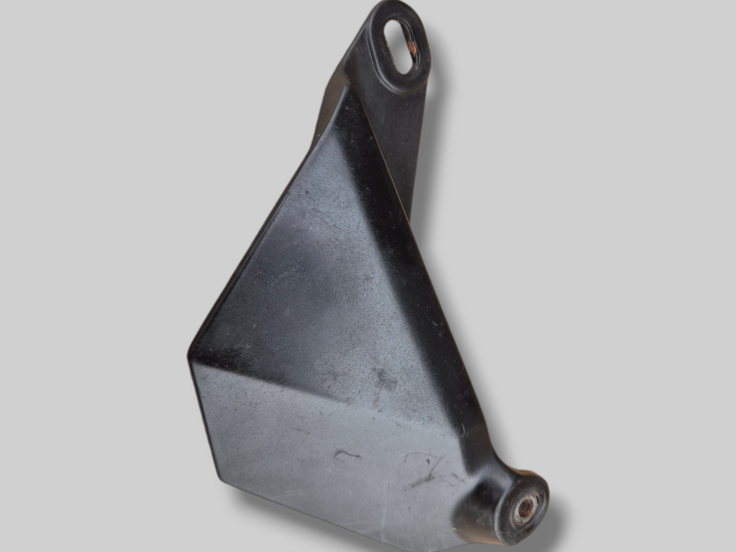 KETTINGGELEIDERPLAAT AP8144445 Aprilia RSV Mille 98-03 / Tuono 02-05