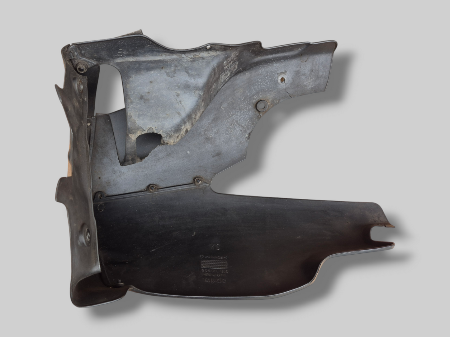 BELLYPAN GLANZEND ZWART AP8168435 AP8168434 Aprilia RSV Mille 1998-2003