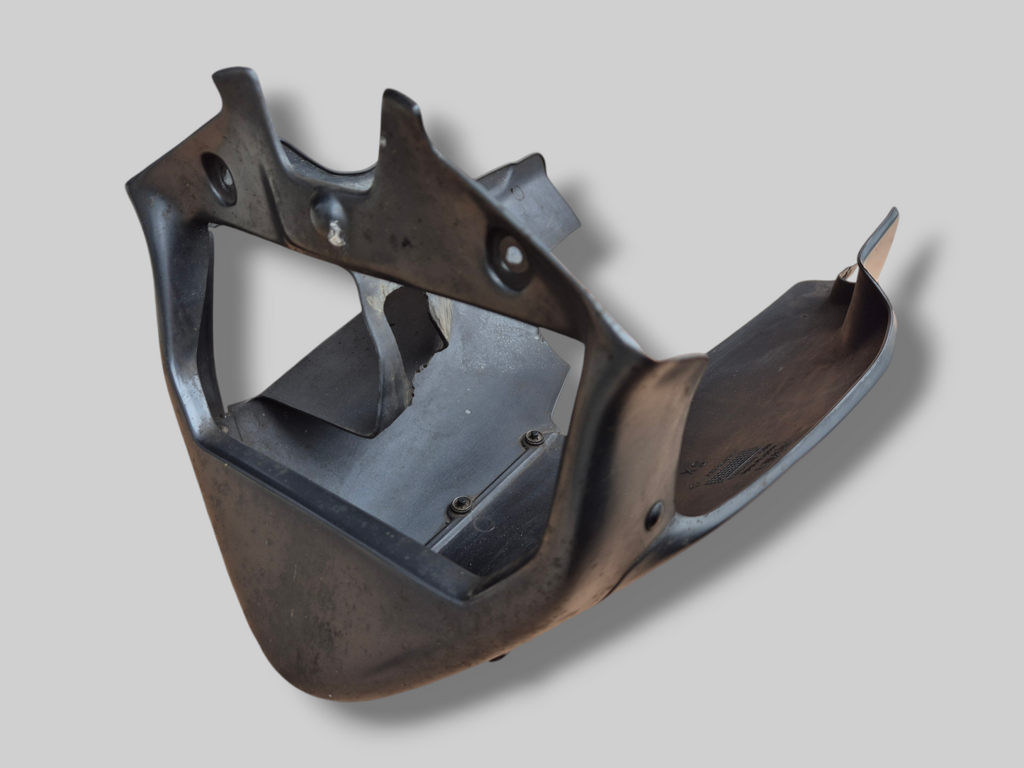BELLYPAN GLANZEND ZWART AP8168435 AP8168434 Aprilia RSV Mille 1998-2003
