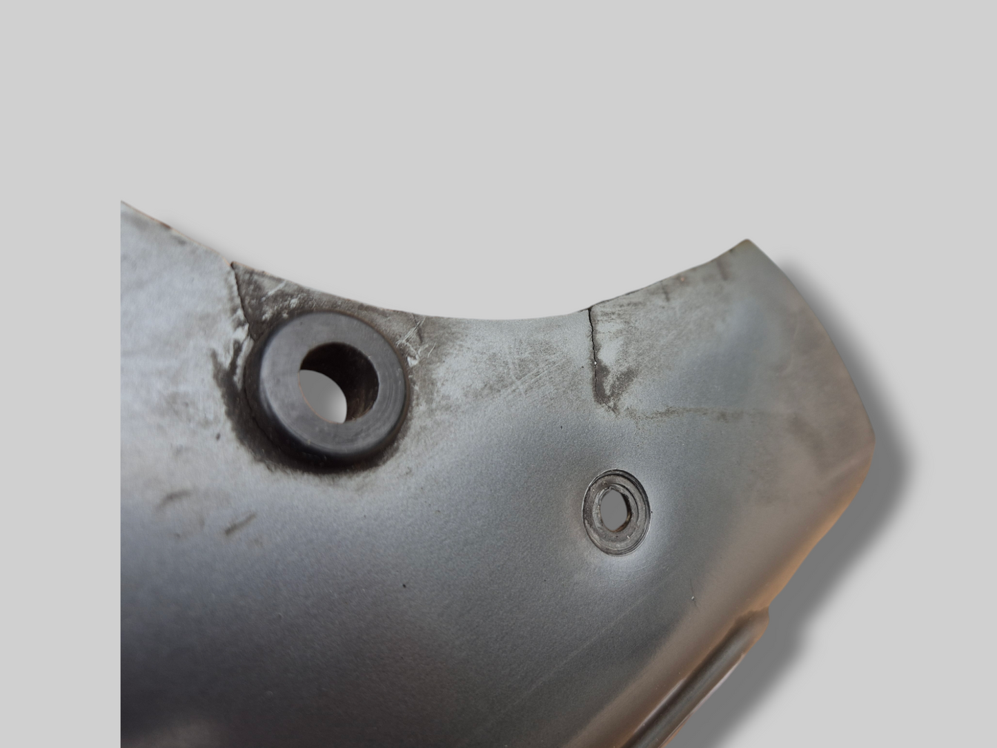BELLYPAN GLANZEND ZWART AP8168435 AP8168434 Aprilia RSV Mille 1998-2003