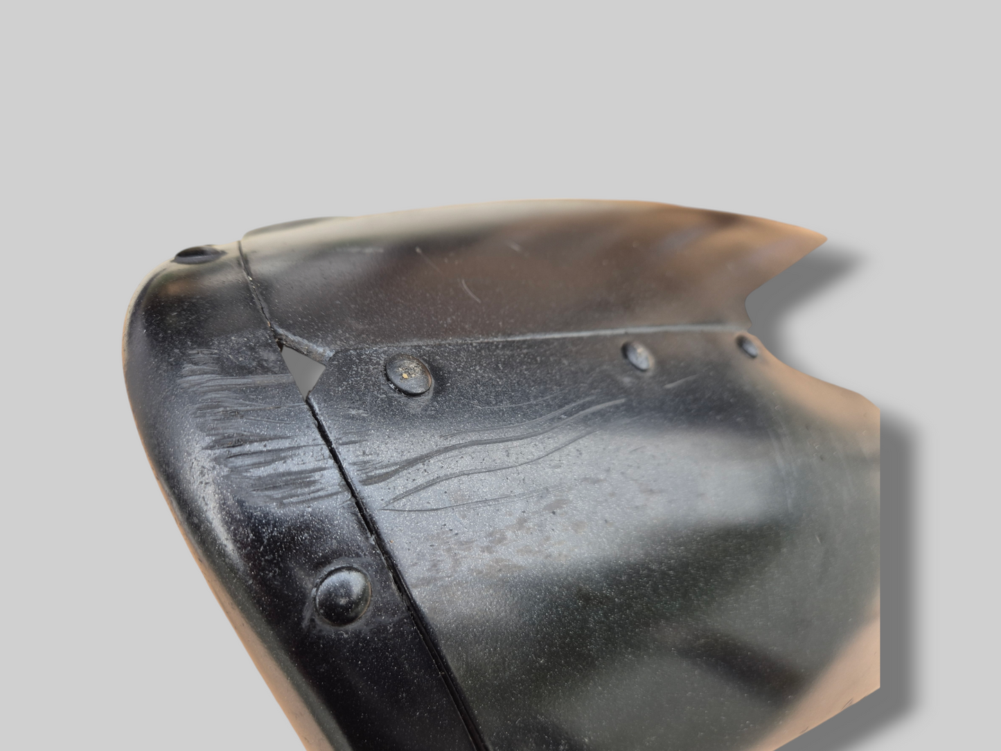 BELLYPAN GLANZEND ZWART AP8168435 AP8168434 Aprilia RSV Mille 1998-2003