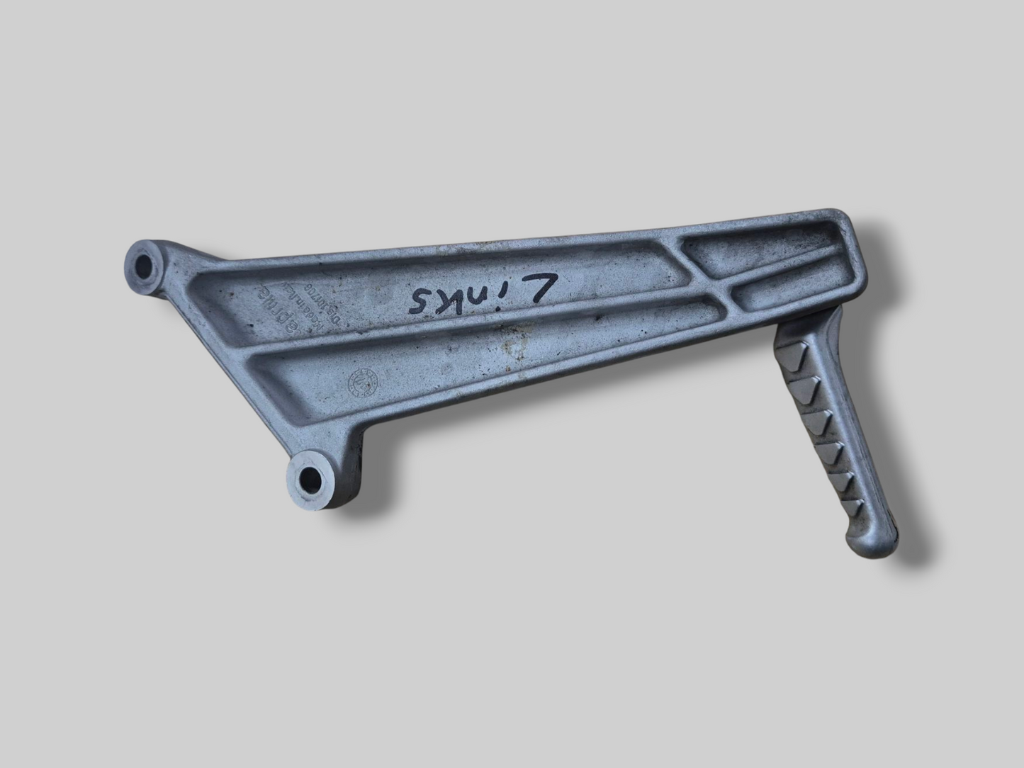 PASSENGER LEFT FOOTREST AP8146385 Aprilia RSV Mille 98-03 / Tuono 02-05