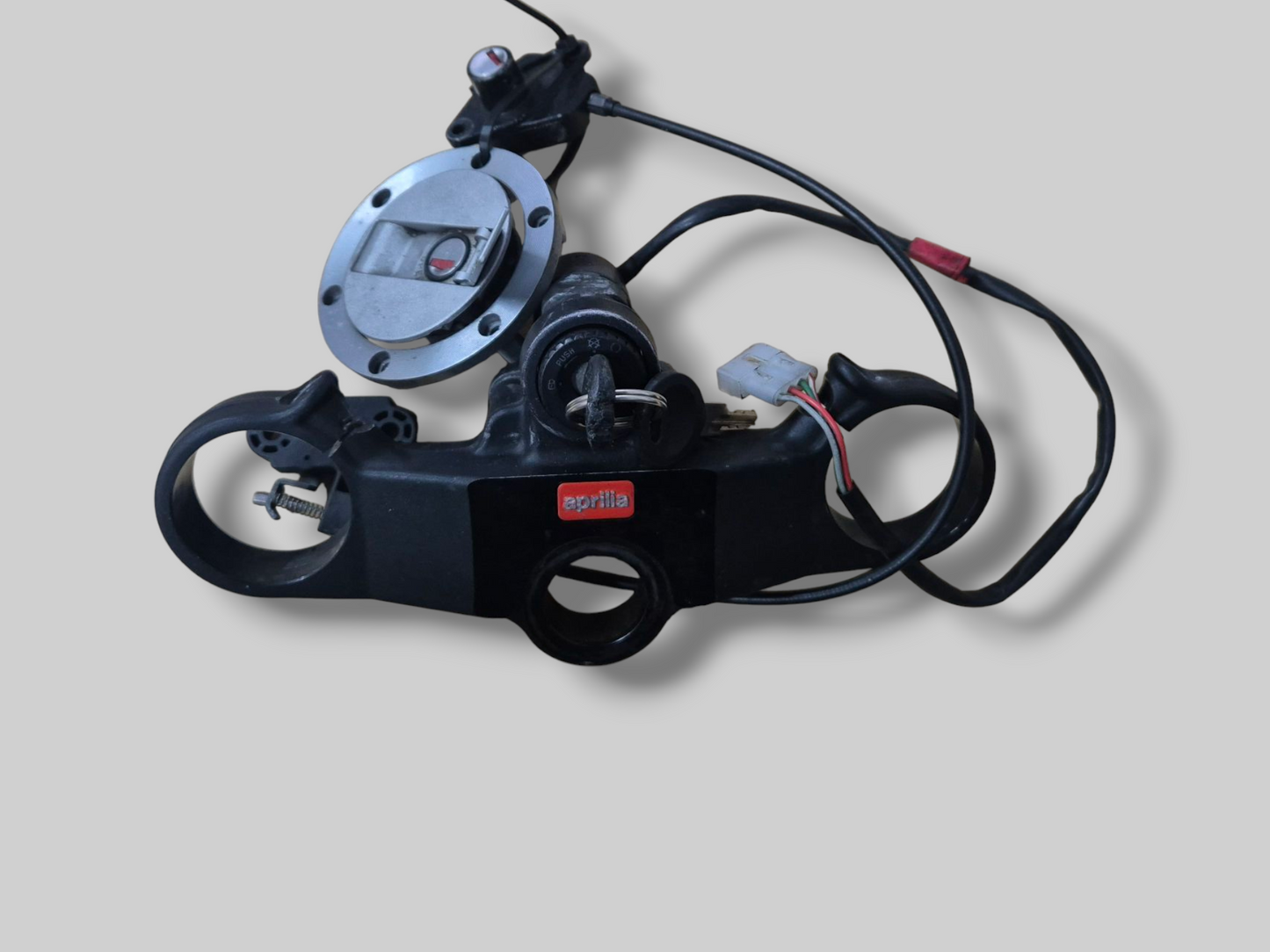 COMPLETE IGNITION LOCK HARDWARE KIT Aprilia RSV Mille 98-03 / Tuono 02-05