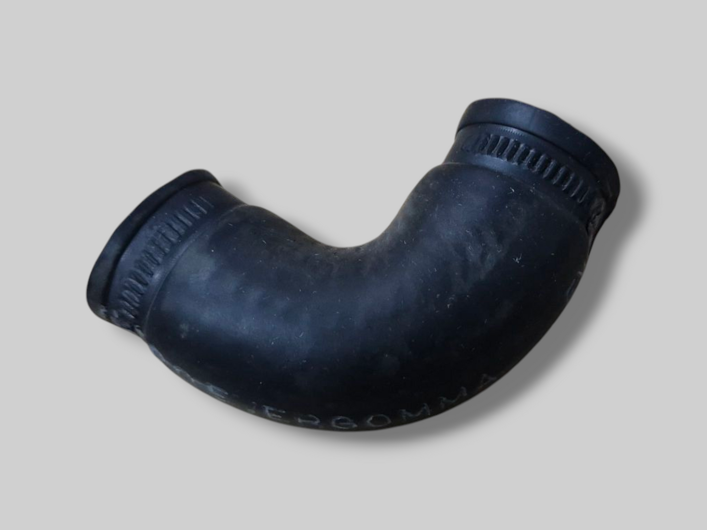 THERMOSTAATPOMPLEIDING AP8144033 Aprilia RSV Mille 98-03 / Tuono 02-05