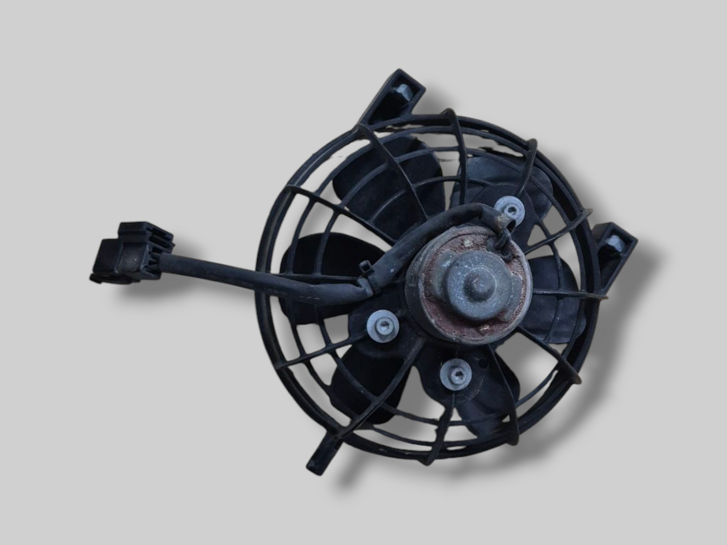 RADIATORVENTILATOR AP8124335 Aprilia RSV Mille 98-03 / Tuono 02-05