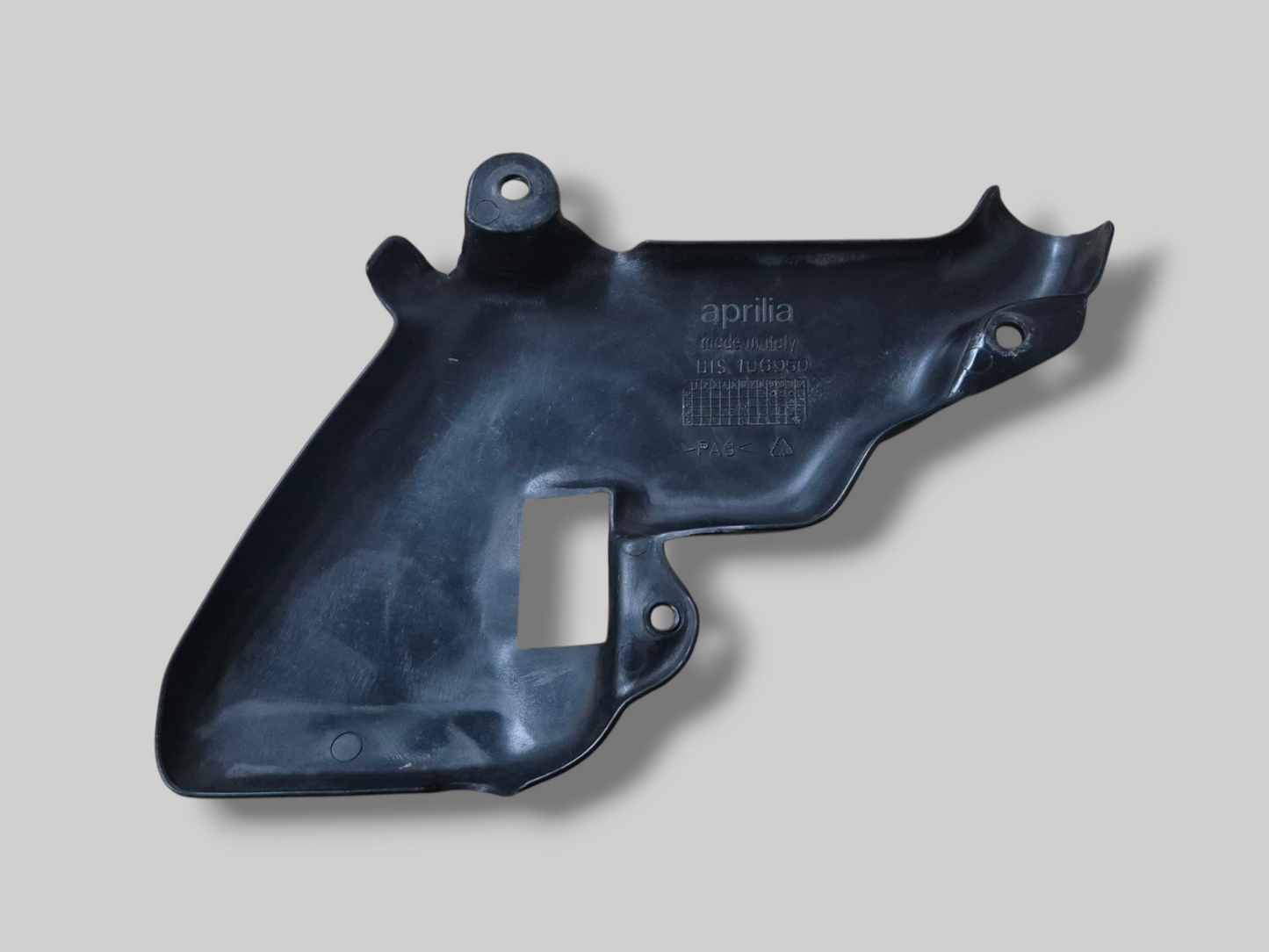 KOELVLOEISTOFDEKSEL DIS109728 AP8178779 Aprilia RSV Tuono 1000R 06-10