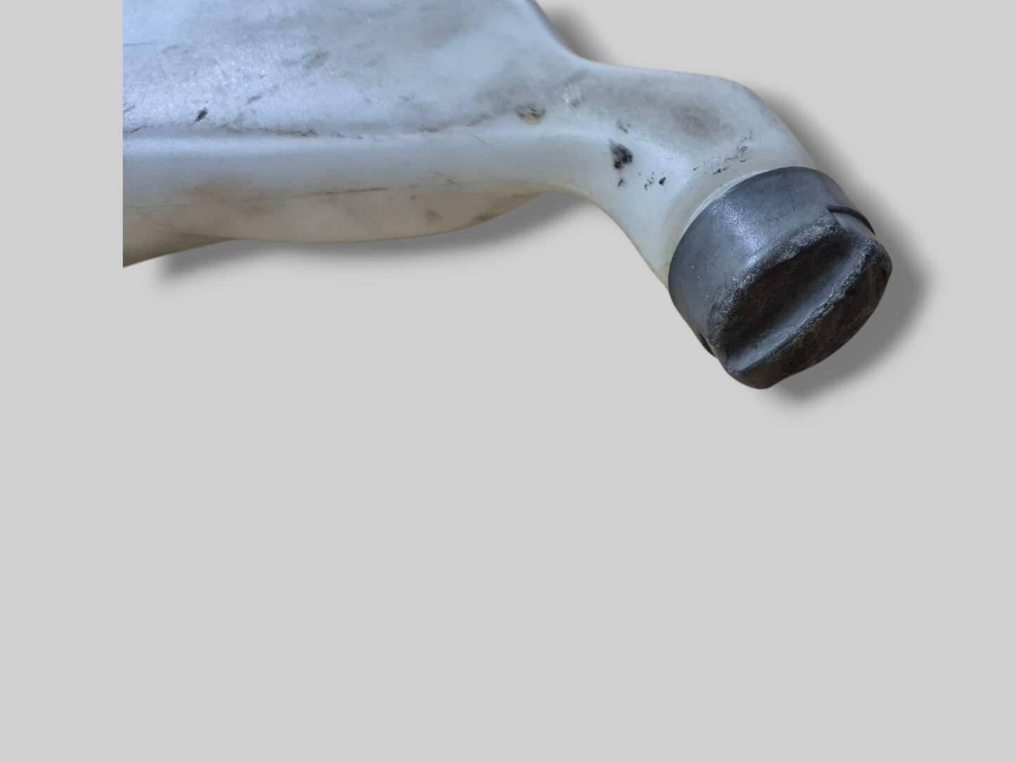 KOELVLOEISTOFTANKRESERVOIRFLES AP8138556 Aprilia RSV Mille 98-03 / Tuono 02-05