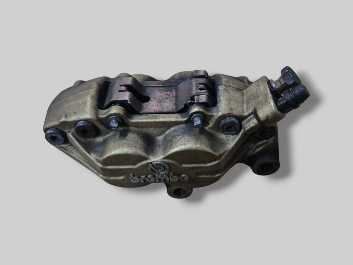 REMKLAUW LINKSVOOR BREMBO P4 GOUD AP8113971 Aprilia RSV Mille 98-03 / Tuono 02-05