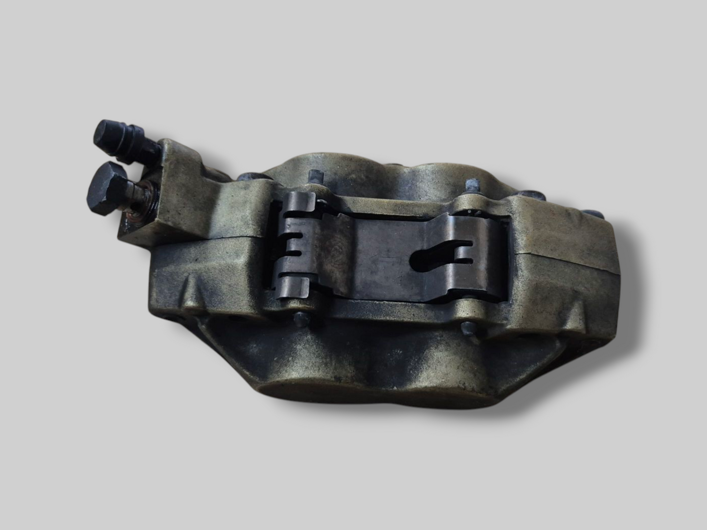 REMKLAUW LINKSVOOR BREMBO P4 GOUD AP8113971 Aprilia RSV Mille 98-03 / Tuono 02-05