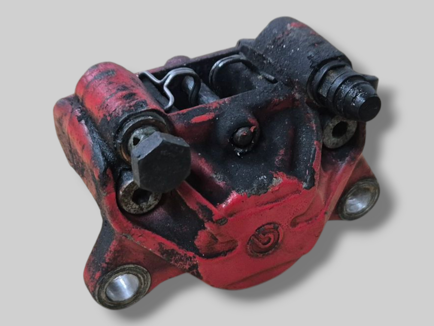 ACHTERREMKLAUW GOUD BREMBO AP8113776 Aprilia RSV Mille 98-03 / Tuono 02-05