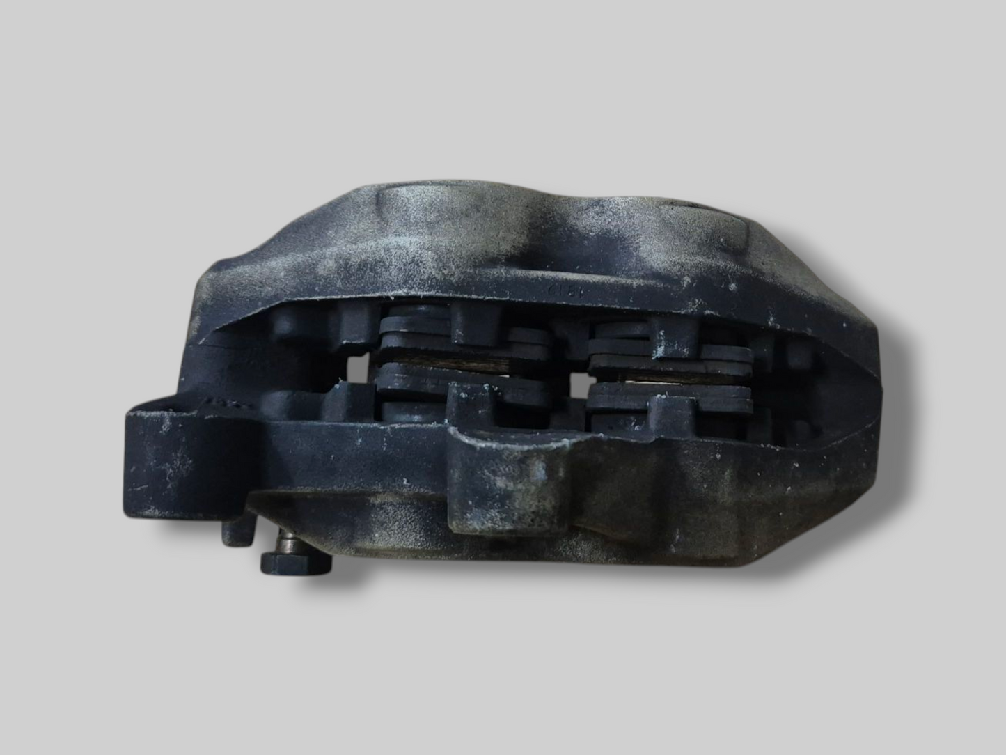 REMKLAUW VOOR RECHTS BREMBO P4 GOUD AP8113970 Aprilia RSV Mille 98-03 / Tuono 02-05