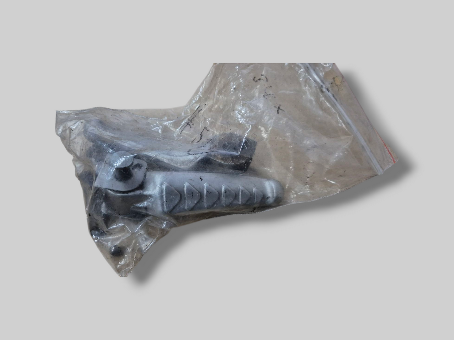 PASSENGER STEPS AP8146172 Aprilia RSV Mille 98-03 / Tuono 02-05