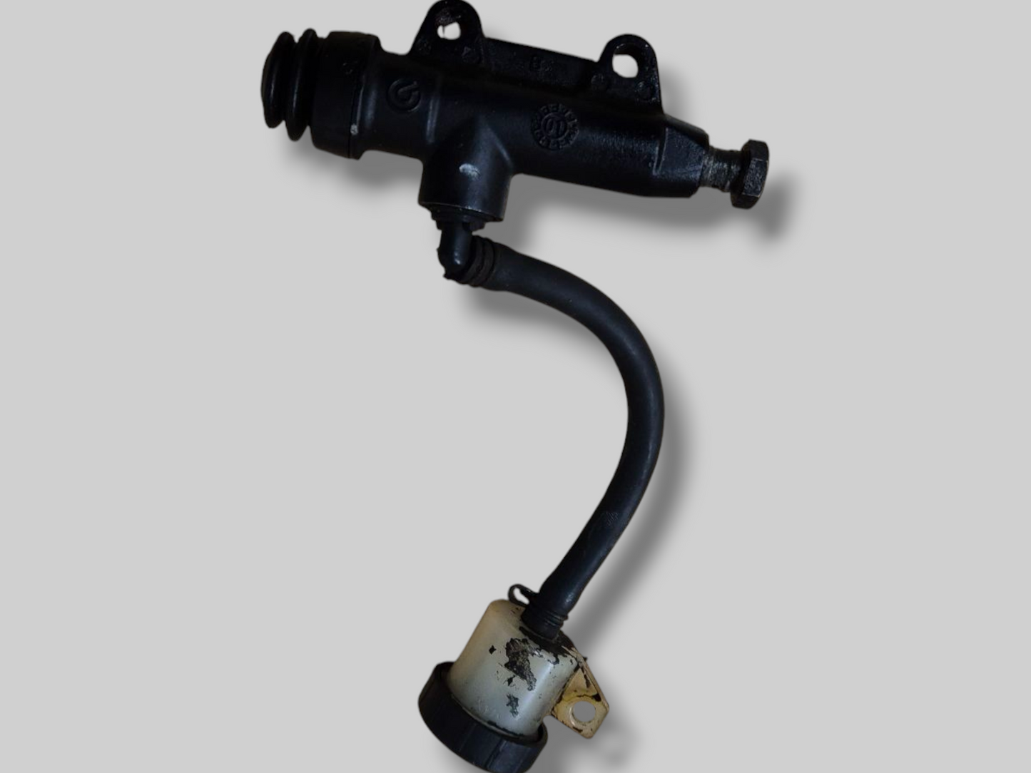 REAR BRAKE PUMP MASTER CYLINDER AP8113324 Aprilia RSV Mille 98-03 / Tuono 02-05