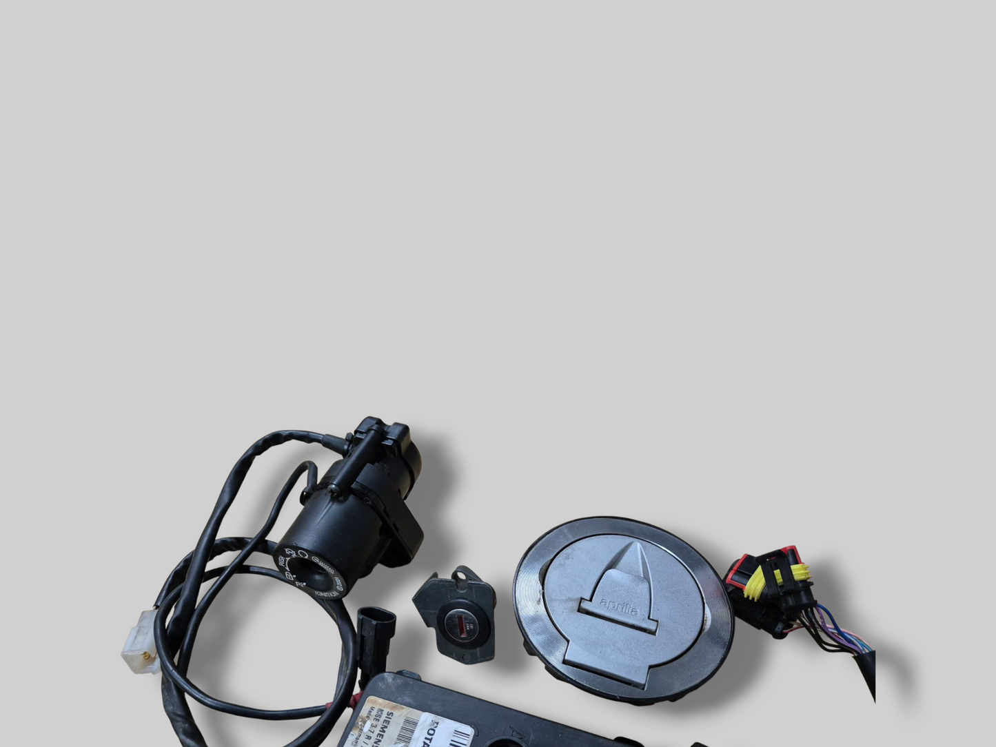 KOPPELINGSSCHAKELAAR AP8124398 Aprilia RSV Mille 98-03