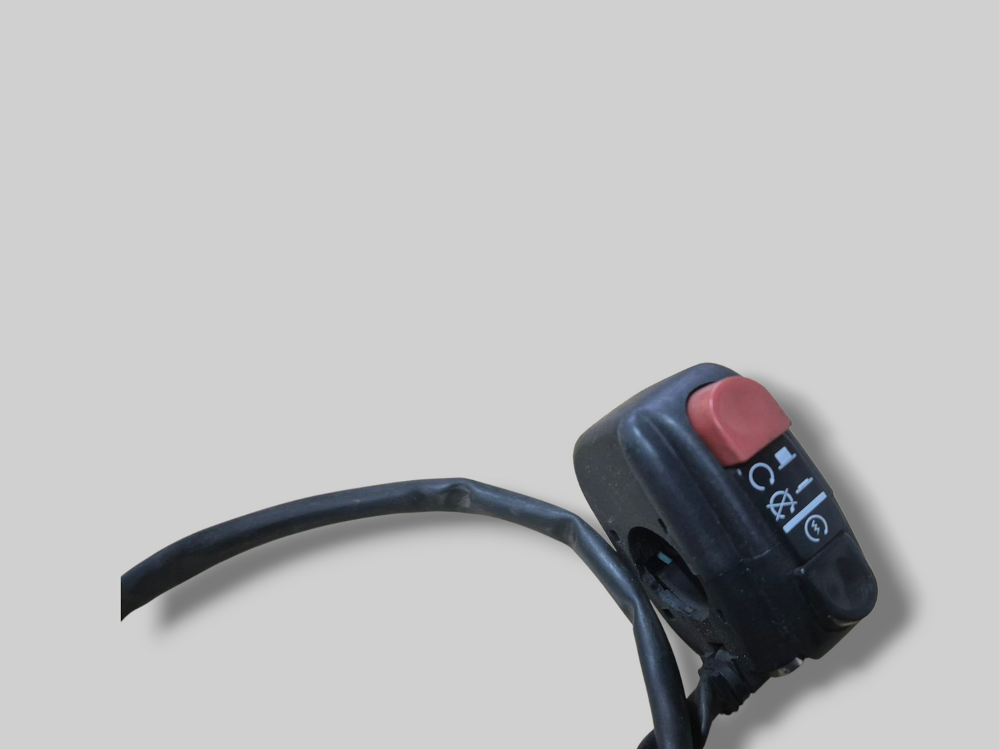 RECHTS STUURKILLSWITCH AP8118580 Aprilia RSV Mille 01-03 / Tuono 02-05