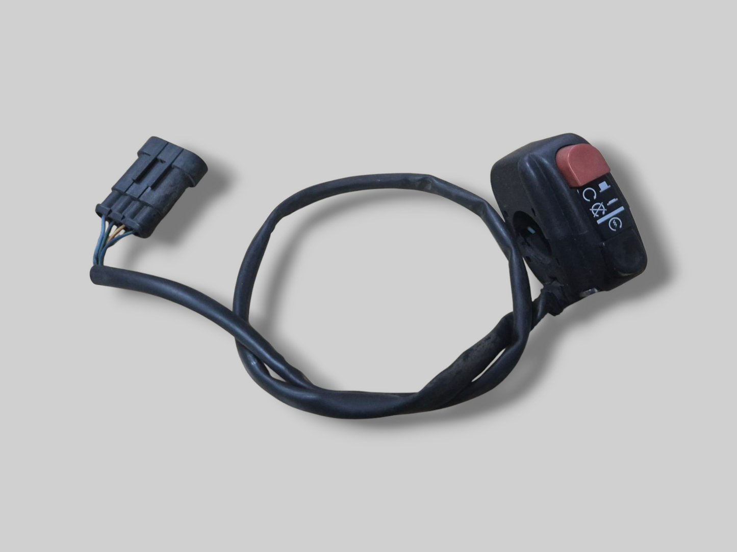 RECHTS STUURKILLSWITCH AP8118580 Aprilia RSV Mille 01-03 / Tuono 02-05